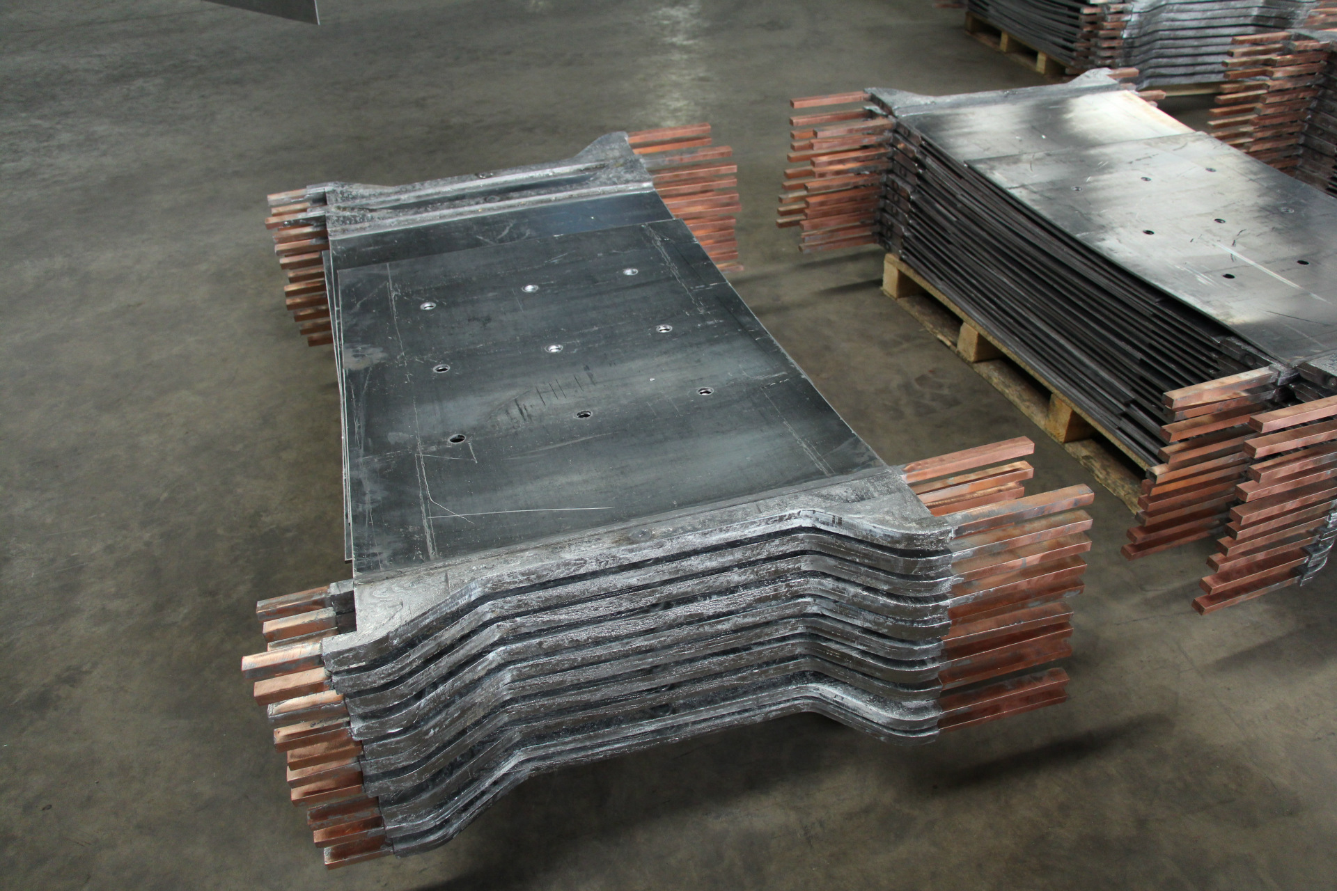 专业生产电解铜阳极板,电解锌阳极板