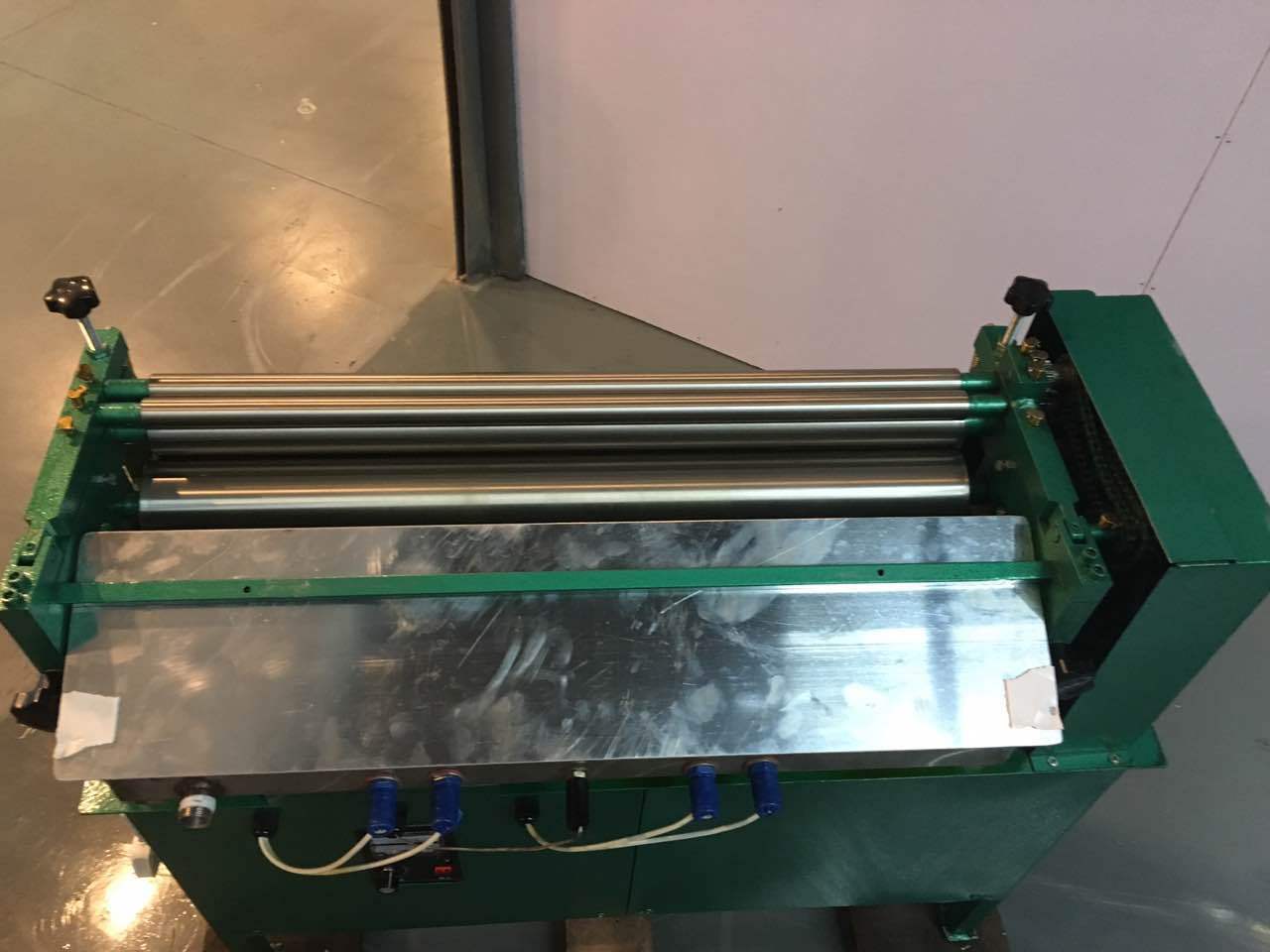 胶水机 过胶机 柜式加热胶水机