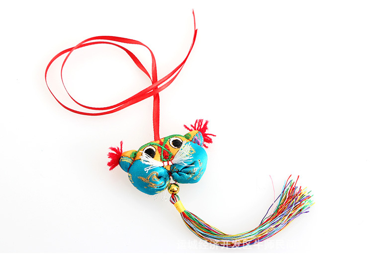 2016特色香包 双面刺绣艾虎 端午节香囊 婴童脖挂饰品 纯中药香料