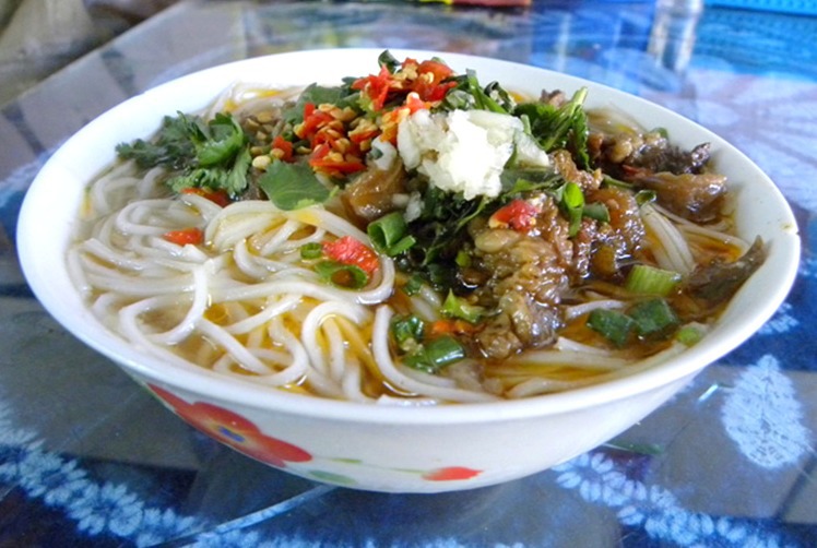 大昌干饵丝540克 大分量实惠 云南特产保山饵丝 新品厂家批发