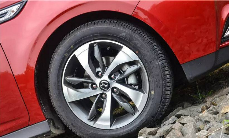 玛吉斯的轮胎怎么样?