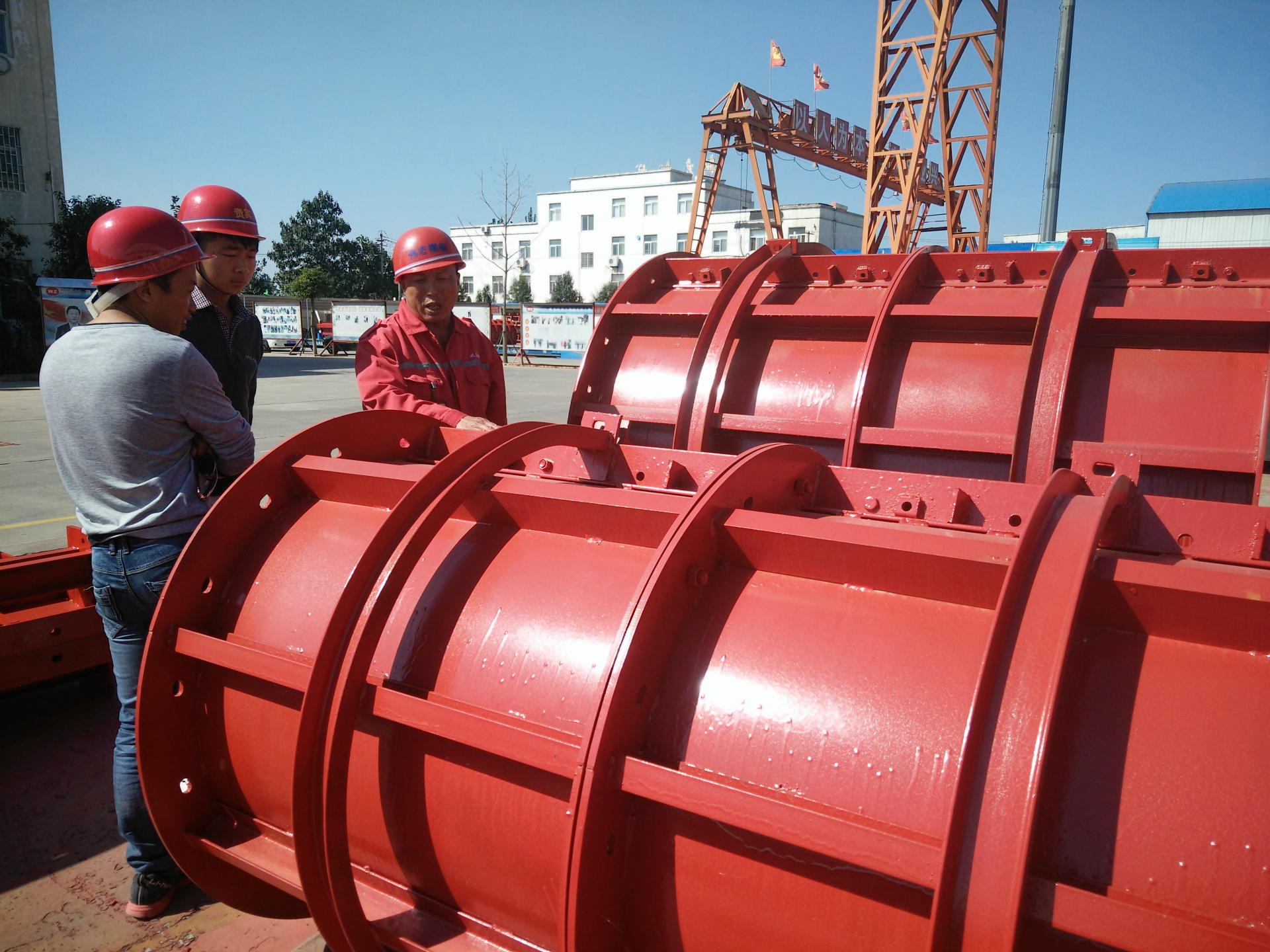 圆柱内模钢模板桥梁钢模板河南模板厂家专业定制长期供应