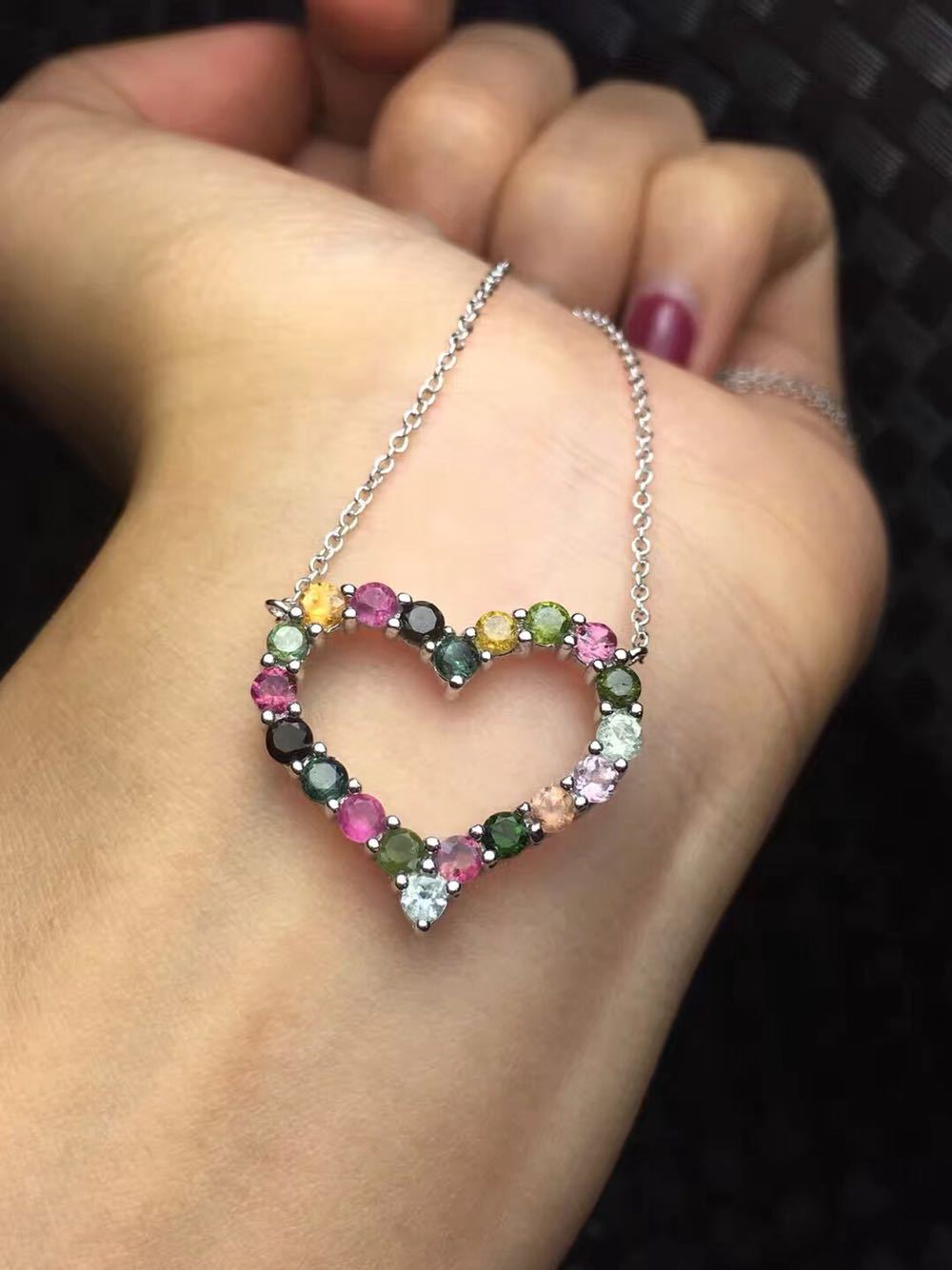 925银镶嵌天然巴西碧玺女款锁骨链 简约时尚爱心设计糖果色晶体