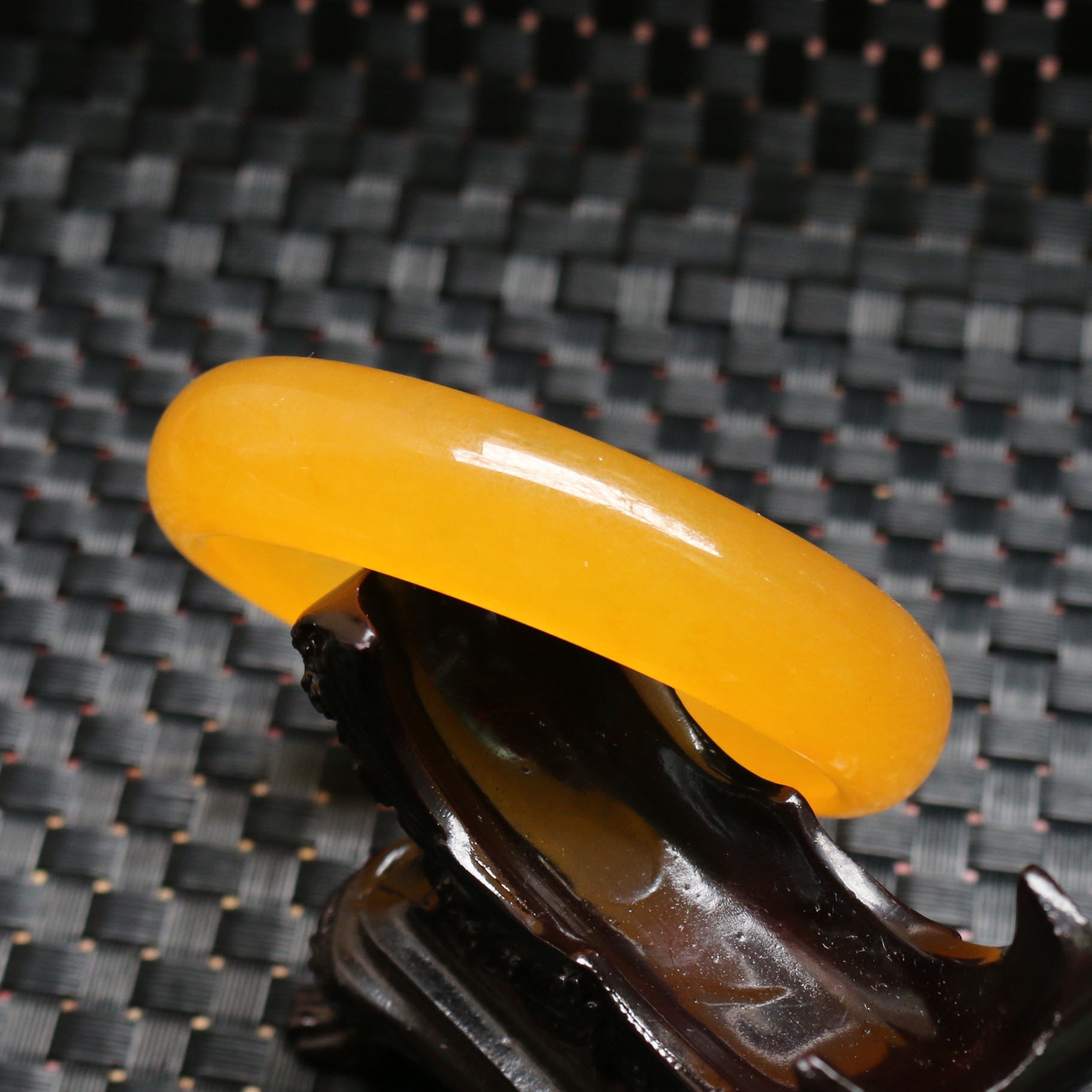 金丝玉手镯 天然石英岩玉手镯戈壁黄玉女款