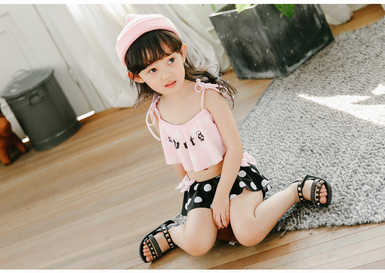 新款儿童泳衣女童女孩裙式分体游泳装可爱宝