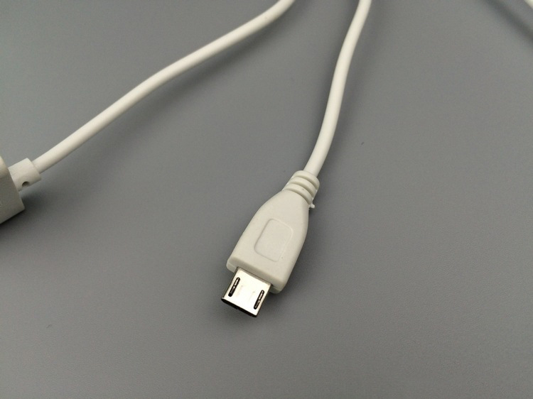 一拖三伸缩弹簧一米数据线usb 1米 充