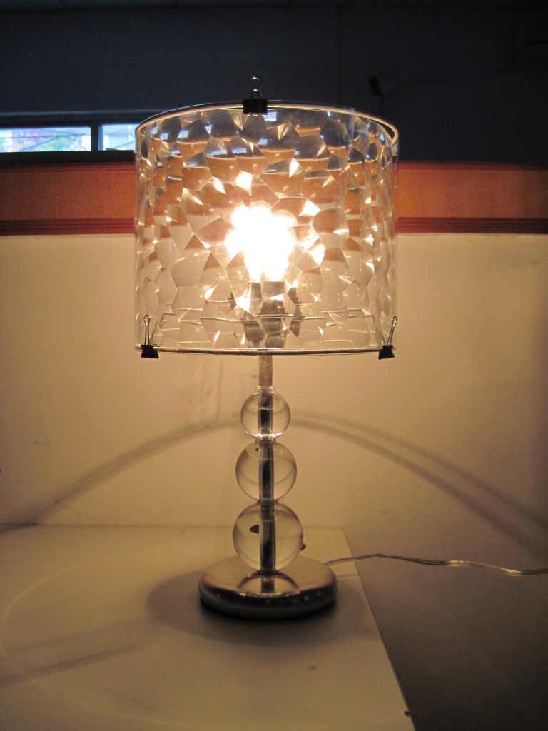 厂家直销卡通pp彩色塑料台灯pet 工艺