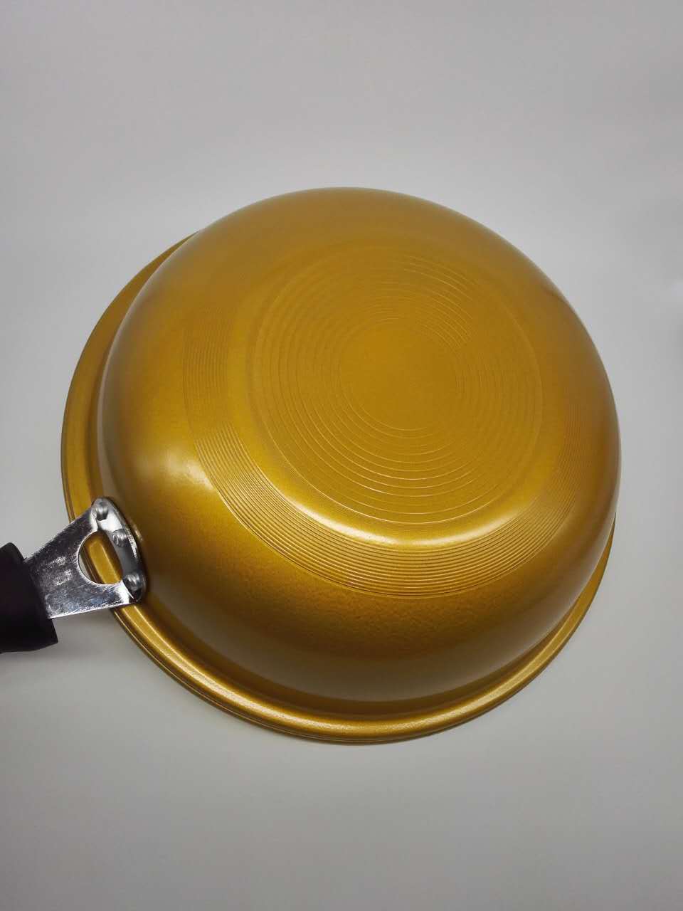 厂家直销 黄金真空锅 无烟养生不粘炒锅 展会产品 高档礼品锅