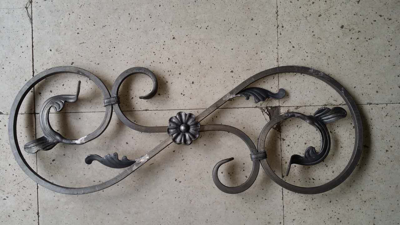 供应铁艺组合花片,铁艺c弯s弯,金属制品