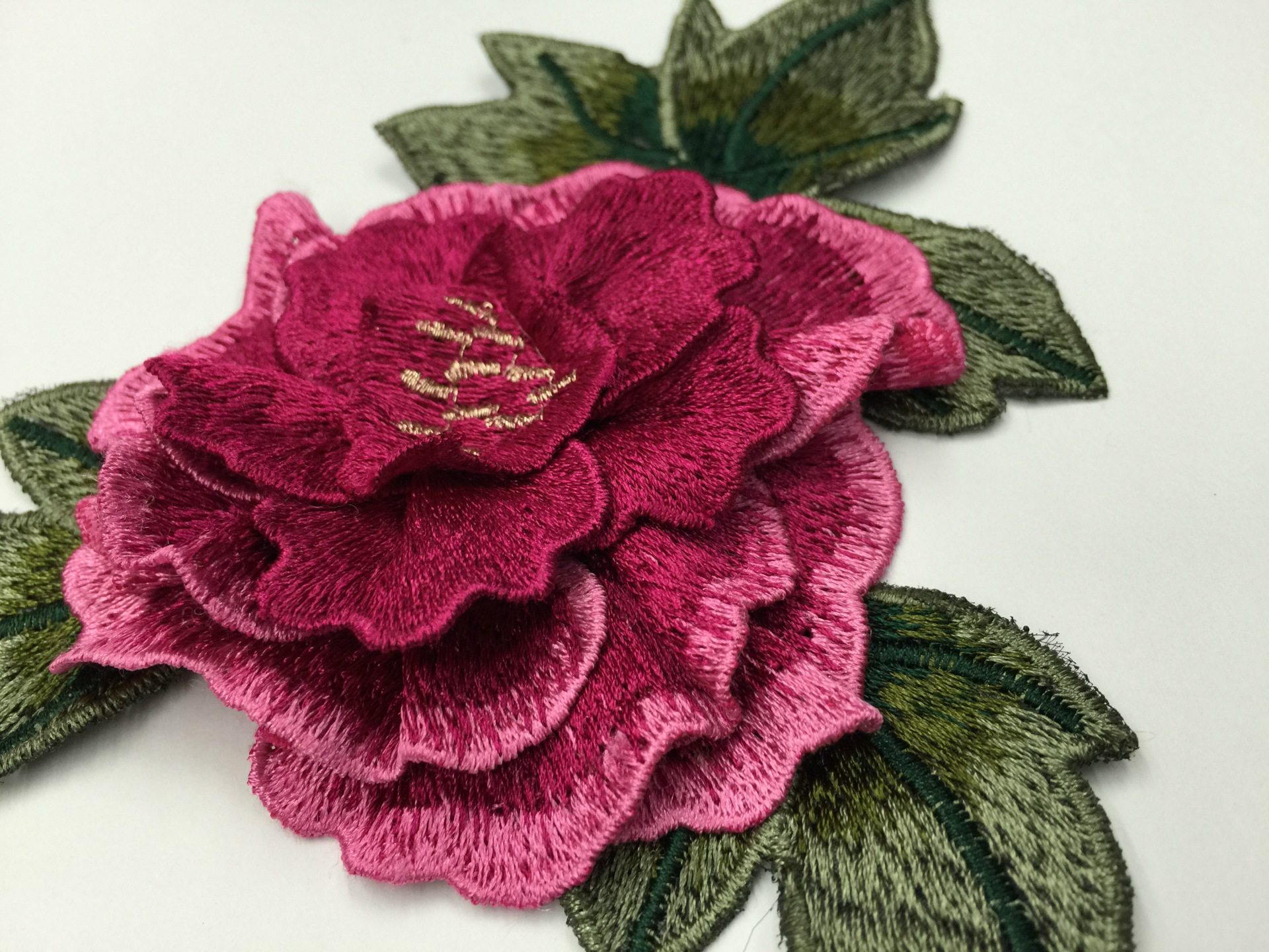 畅销花型 超高密度手工diy多层刺绣立体花 服饰玫瑰布贴 厂家直销