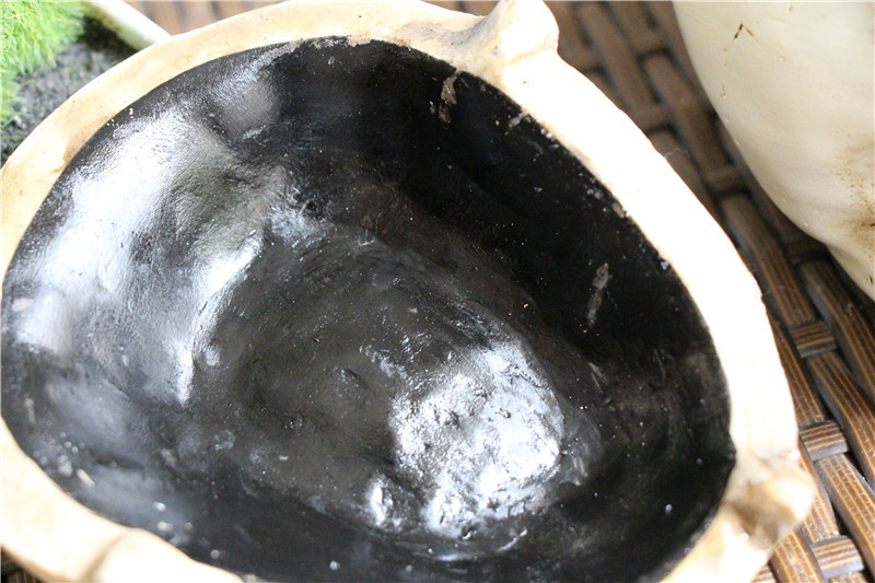 它不像棉纱那么经不起风吹雨打. 树脂,它逼真的花样,百变的造型.