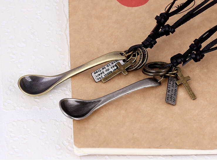 新款韩版饰品批发 大钥匙 男士牛皮项链批发 义乌小商品批发市场