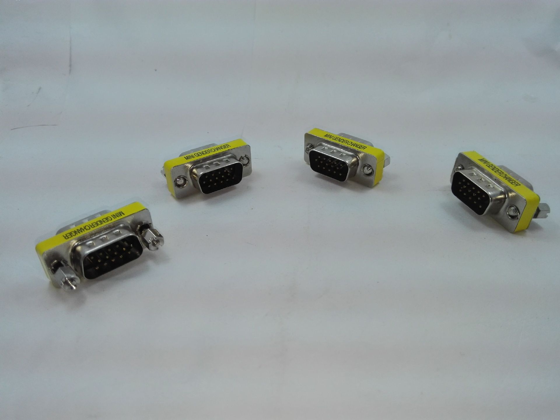 vga公对公转换头 15针对接头台湾头 vga线连接延长头 15针对15针