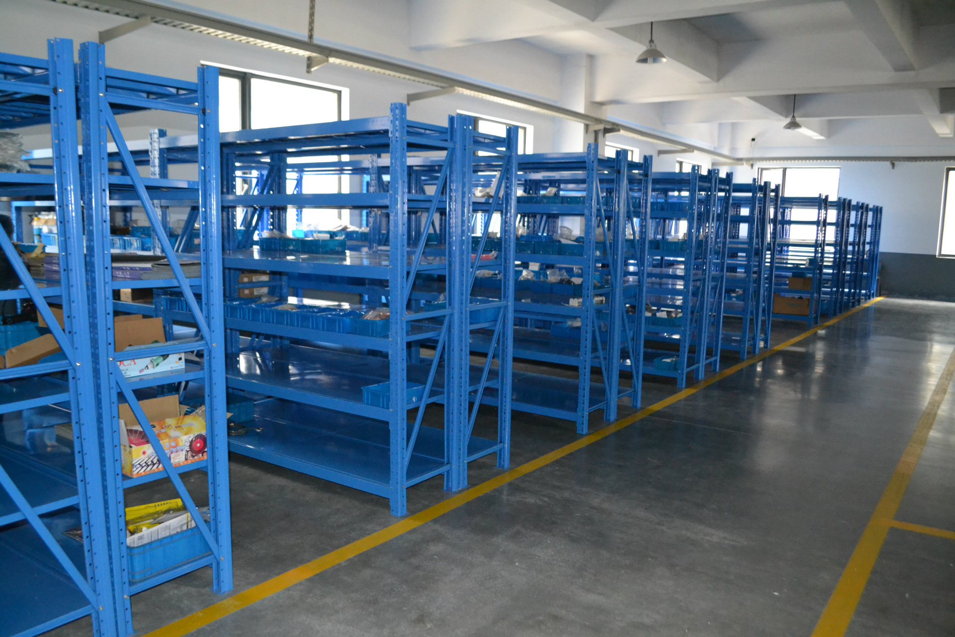 浙江厂家批发中型仓库库房货架常规仓储货架仓储置物铁架子可定制