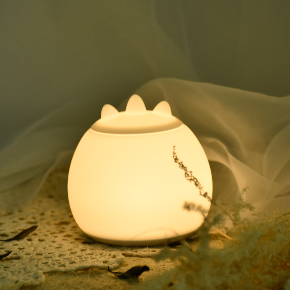 卡通七彩动物硅胶灯 触控led拍拍小夜灯 感应护眼多变硅胶灯