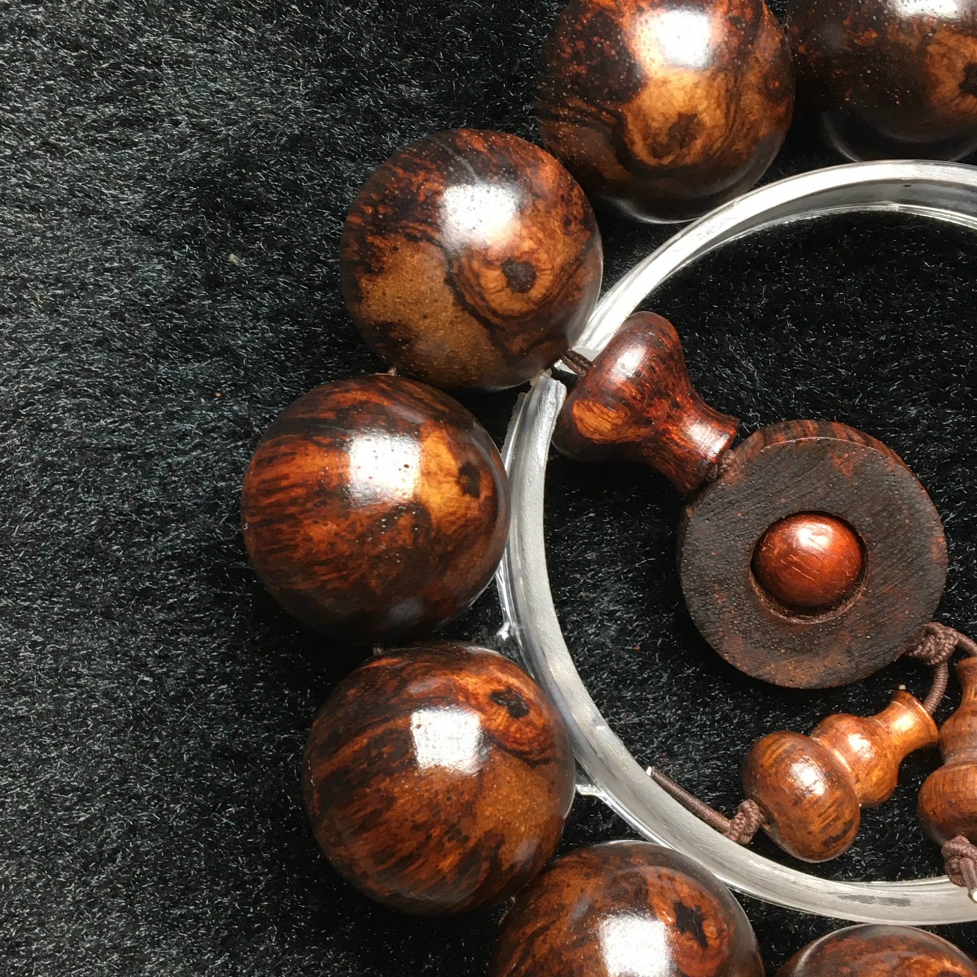 12月6日 老挝黄花梨 藤香木手串 微商专区 一物一拍 支持转图