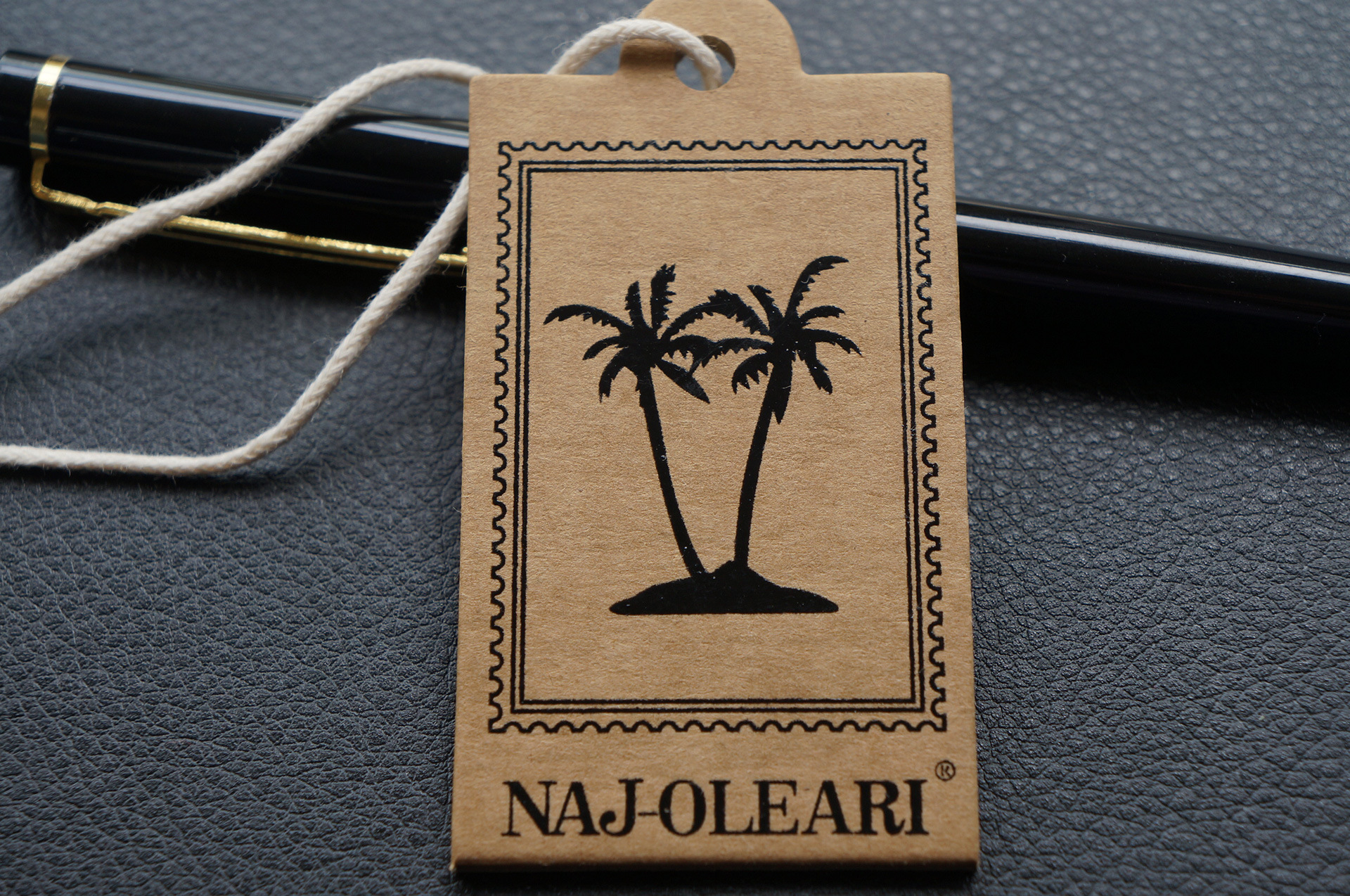 专业设计 供应高档特种uv印刷牛皮纸对裱