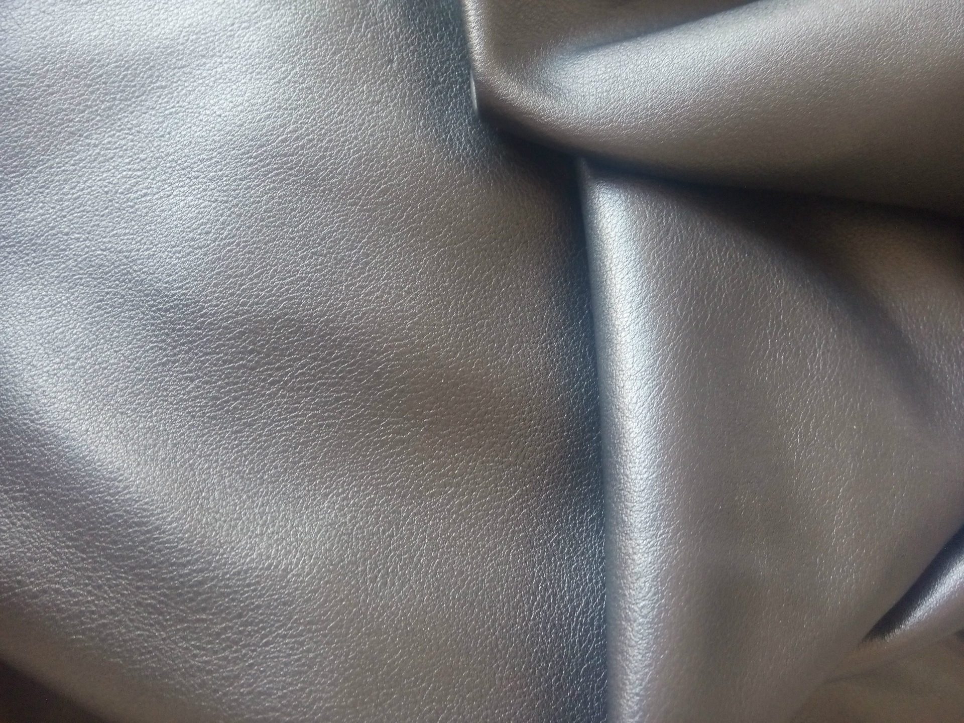 低价出售头层全粒面纳帕牛皮 适用各种鞋面,箱包等