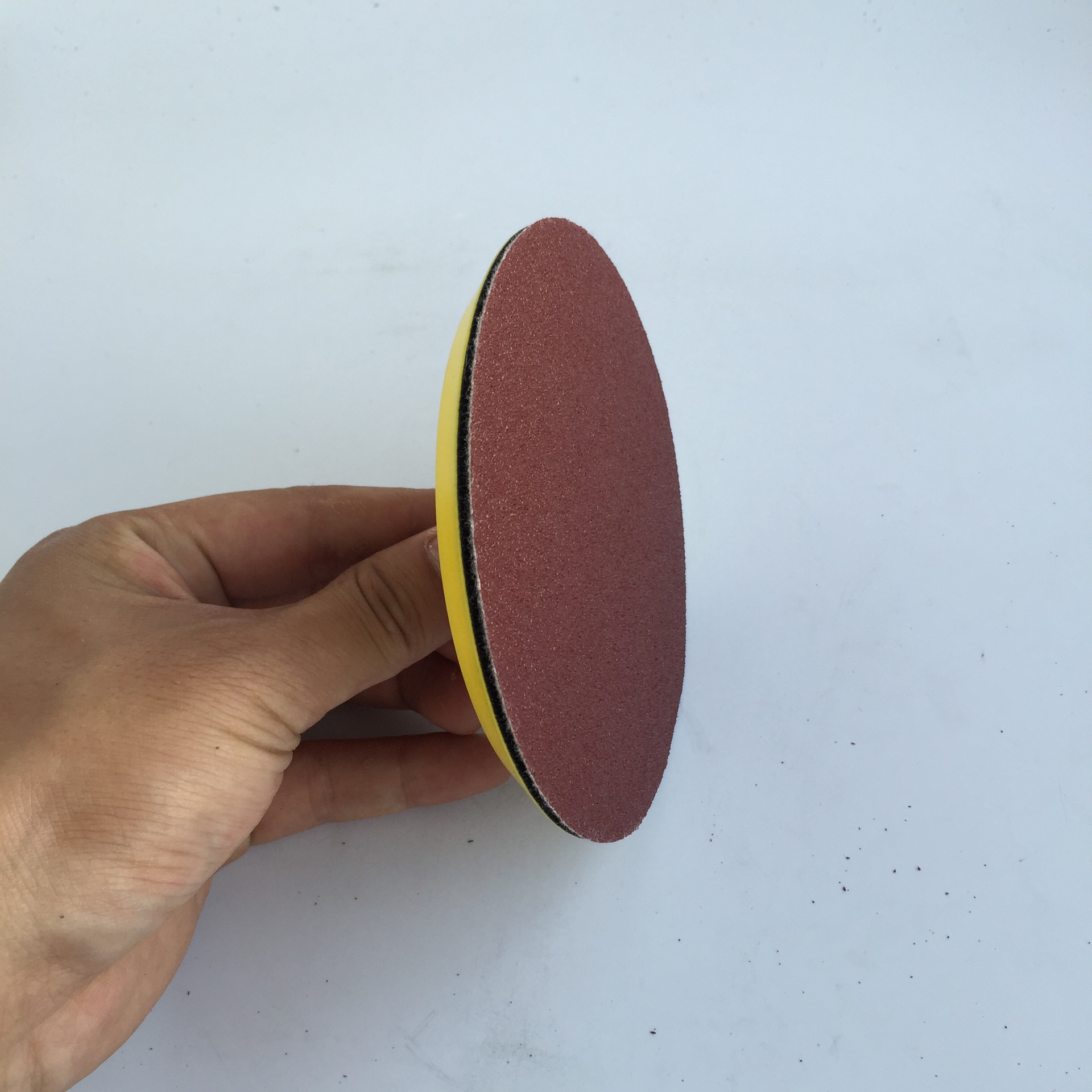 气动干磨机砂纸 植绒自粘圆形吸盘原子灰腻子打磨5寸无孔125mm片