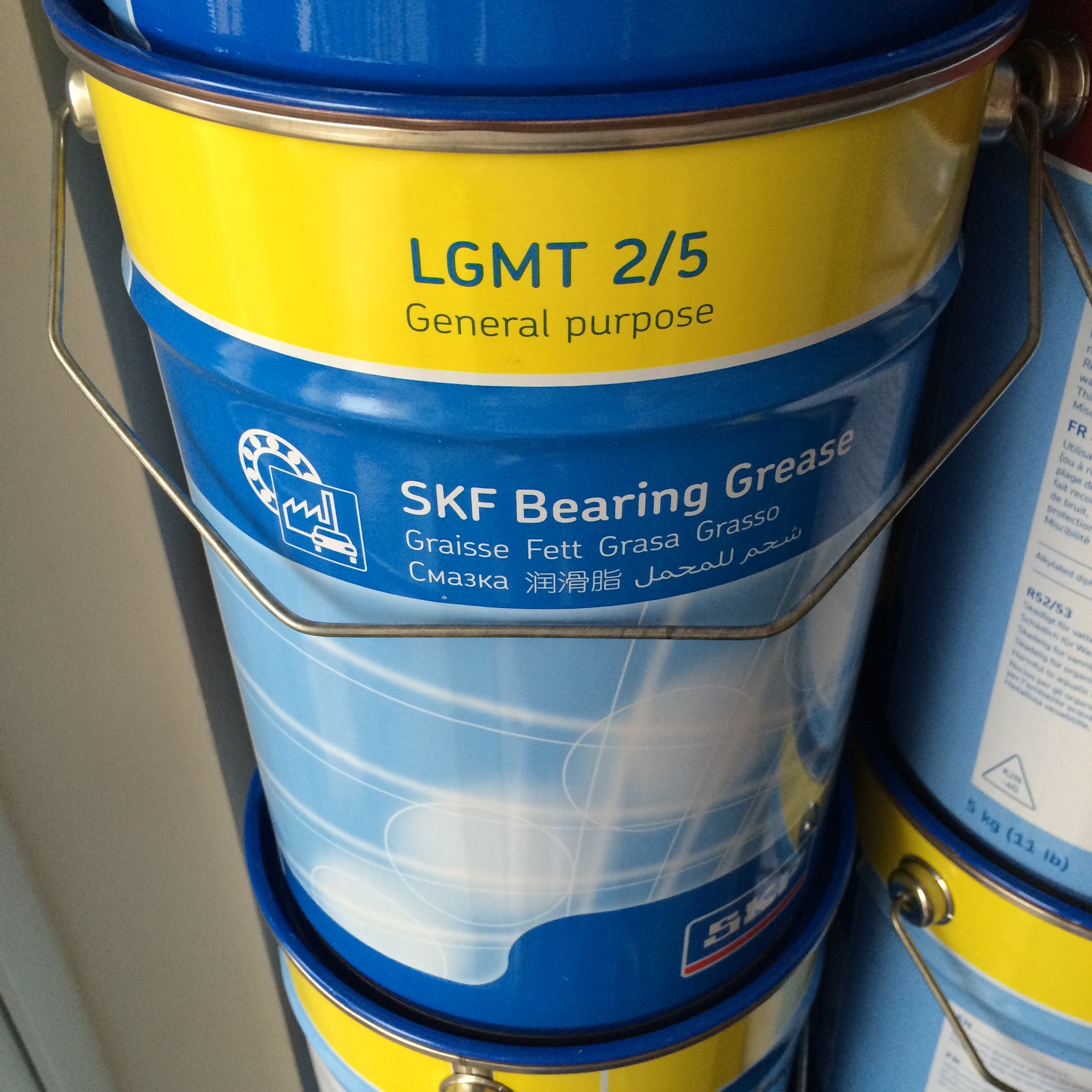 瑞典skf lgmt2/5轴承润滑脂 5kg一桶