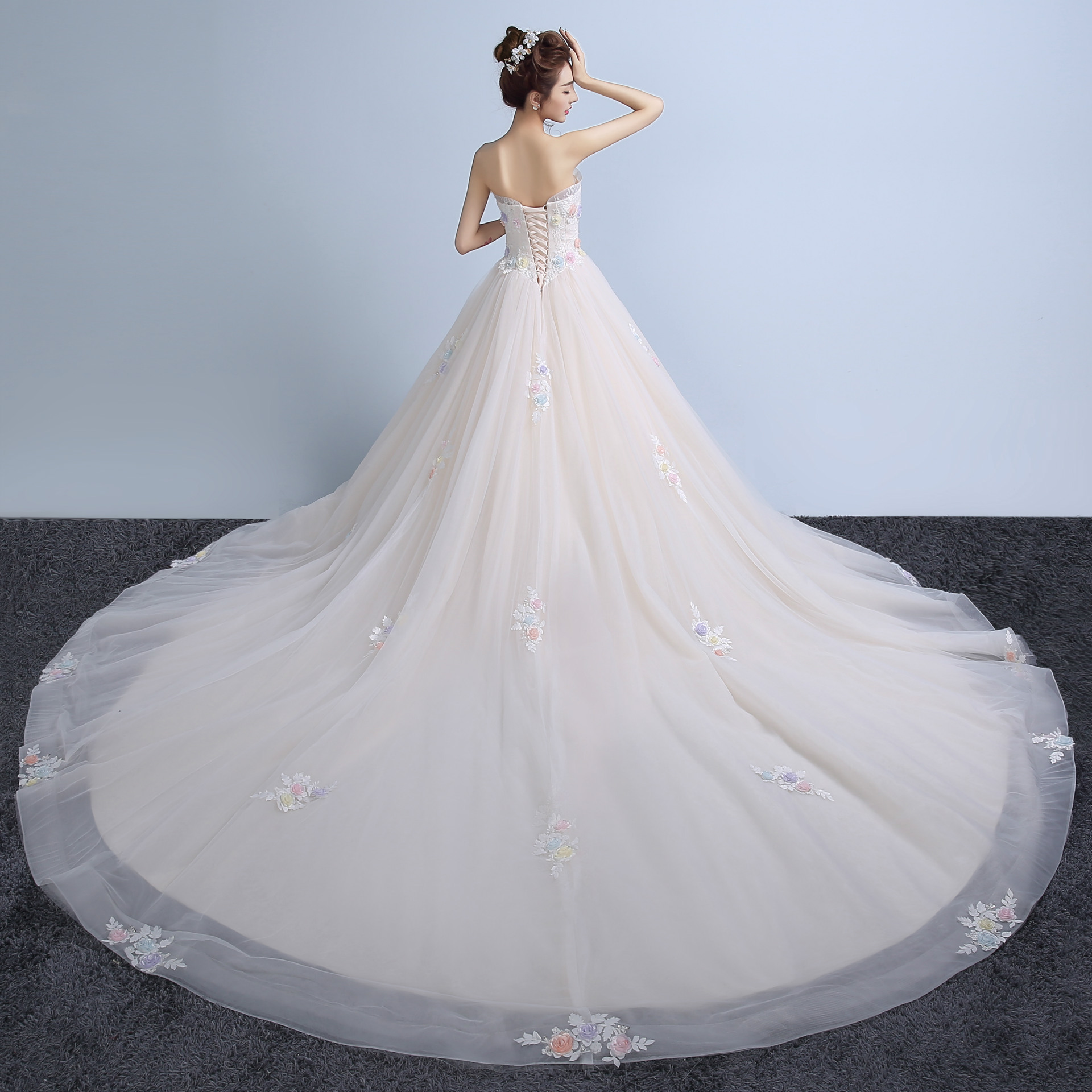 2016新娘抹胸婚纱新款 高档唯美修身绑带大拖尾婚纱 结婚婚纱礼服