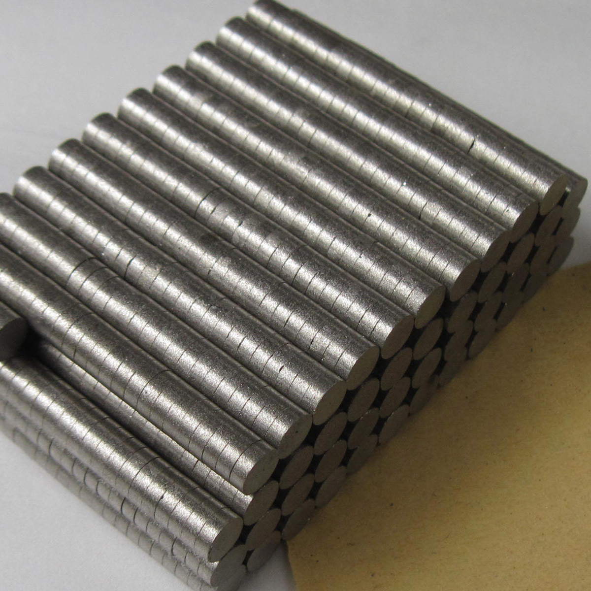 耐高温磁铁,钐钴磁铁,耐高温强力磁钢,电机耐温350°磁铁