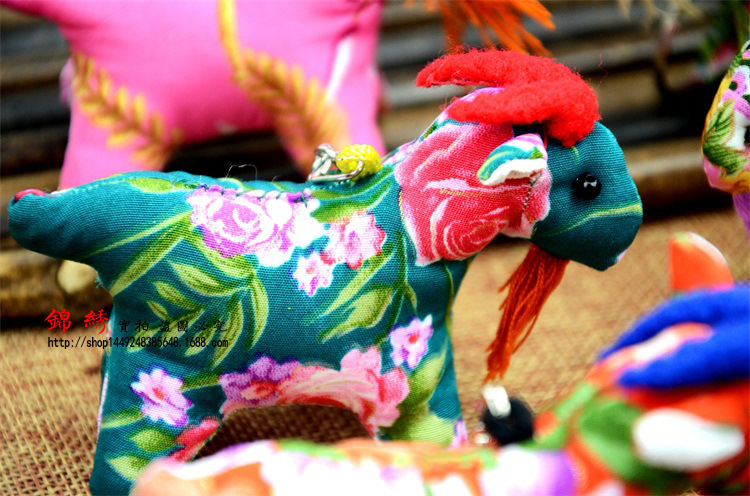 泰国山羊手工钥匙扣 饰品钥匙扣 礼品 十元店配货 地摊饰品