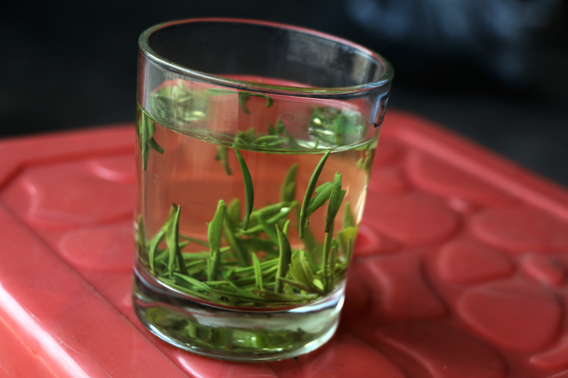 竹叶青绿茶恩施高山雨茶茶园茶叶加工流水生产商厂家