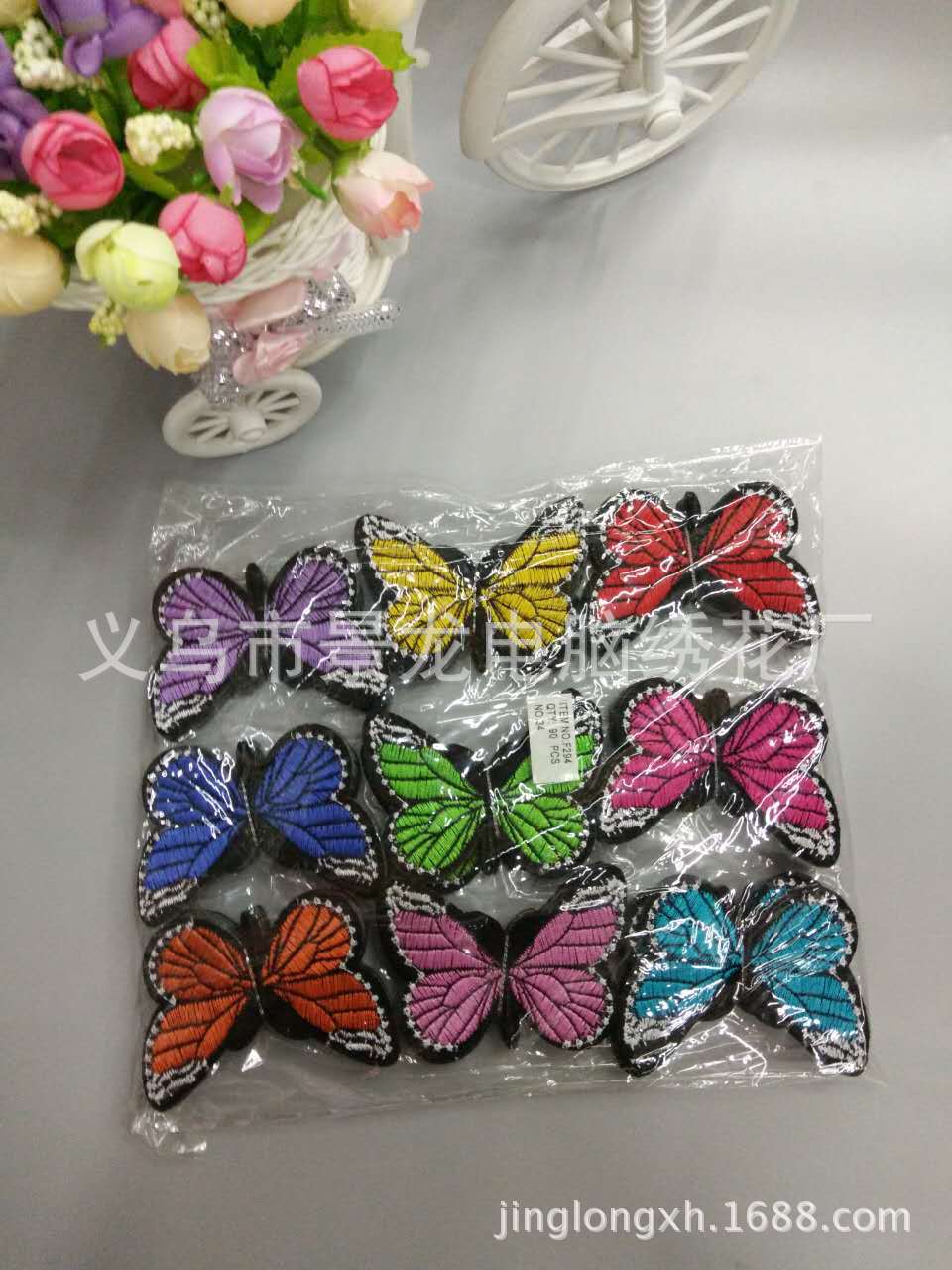 现货供应 外贸90个装七彩刺绣蝴蝶布贴批