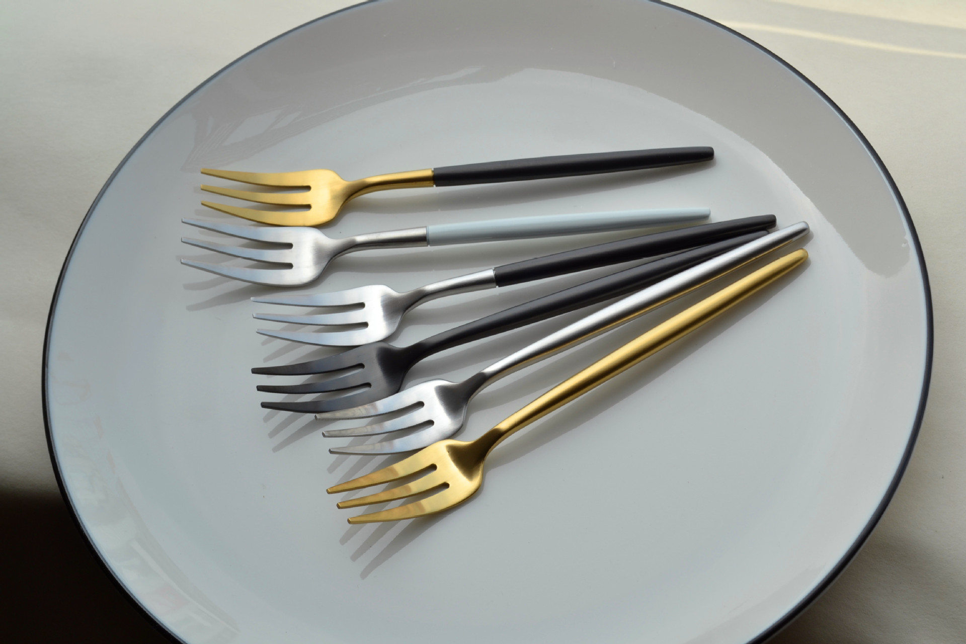 银貂不锈钢餐具厂 供应信息 刀叉,勺,筷,签 高端里昂 leon系列不锈钢