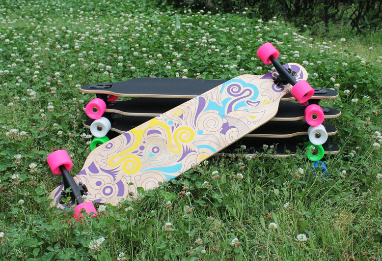 厂销专业大滑板公路四轮长板代步刷街dancing平板跳舞板一件代发