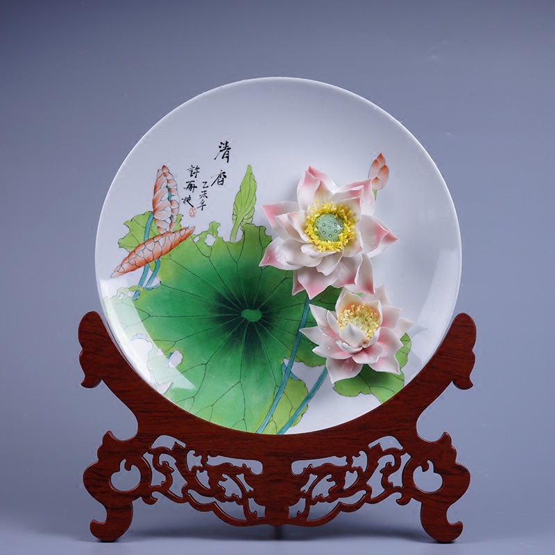 创意工艺品 手绘装饰挂盘 高档瓷雕荷花瓷花时尚 陶瓷坐盘批发