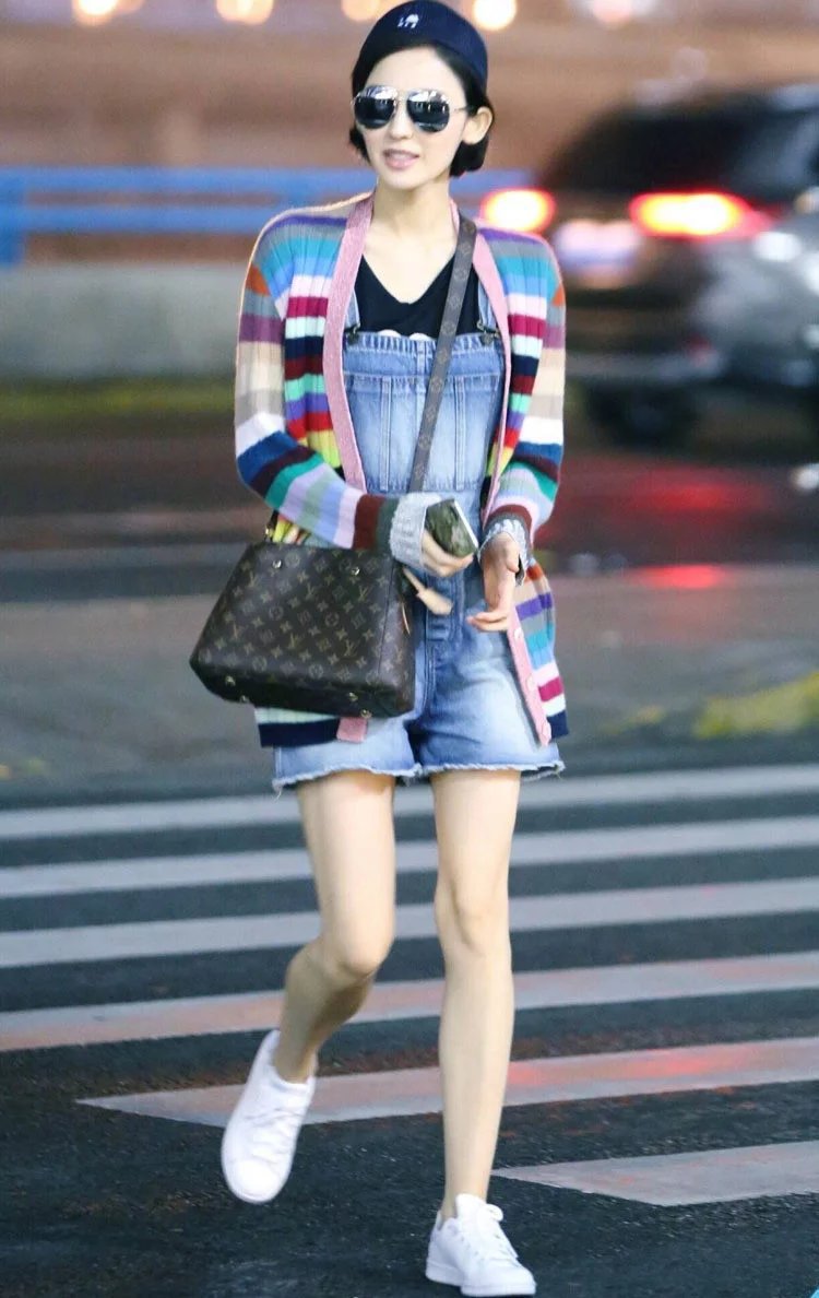 traf l7811时尚欧美风v领长袖彩