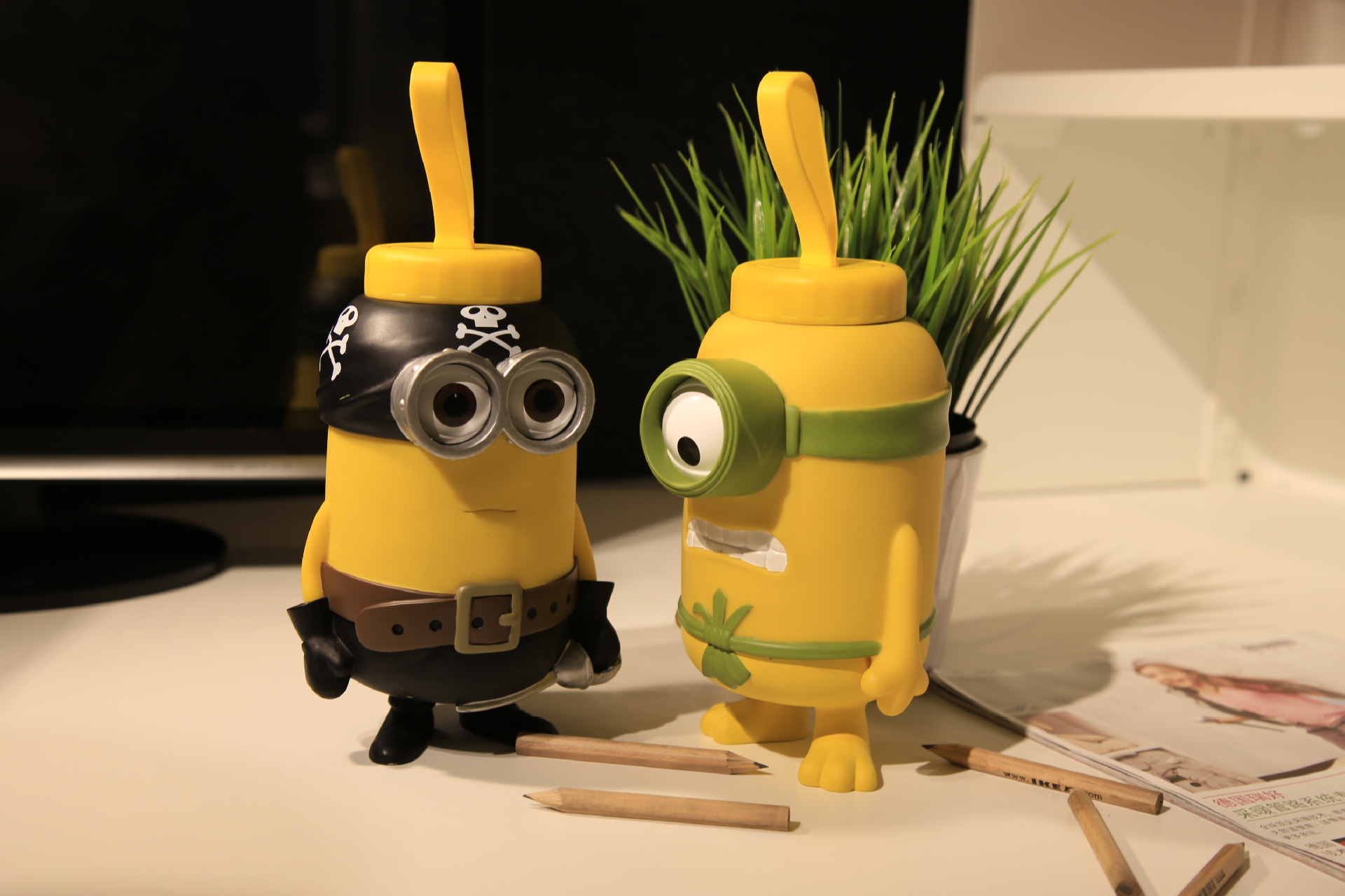 产品名称:小黄人保温壶(海盗系列)