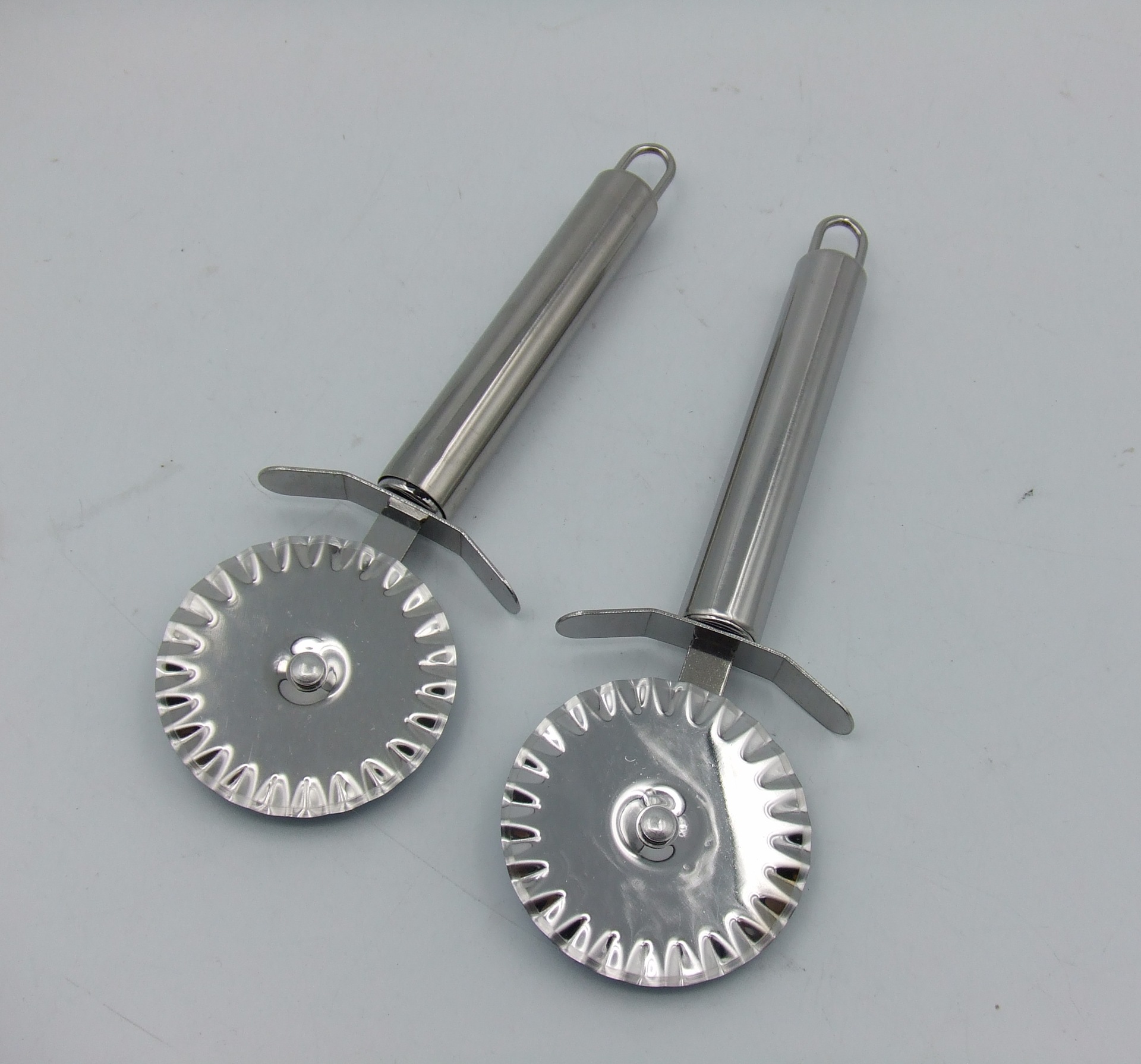 披萨轮刀双轮单轮花边披萨刀做披萨工具烘焙用品