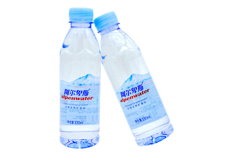 阿尔卑斯天然矿泉水