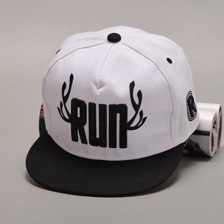 2021夏季新款棒球帽子 男女士韩国鹿角run字母嘻哈帽户外遮阳帽子
