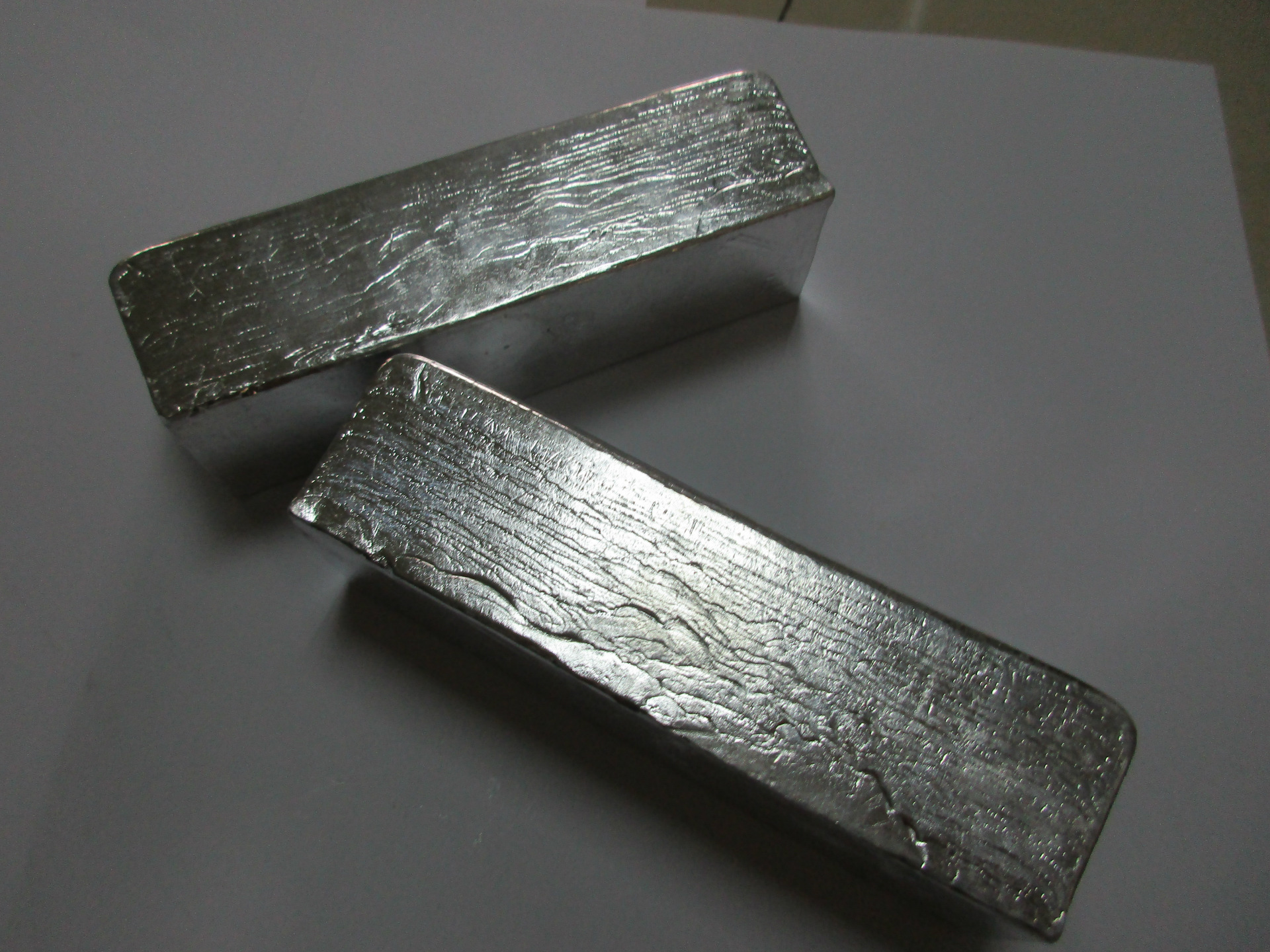 995%)铟锭量大价优