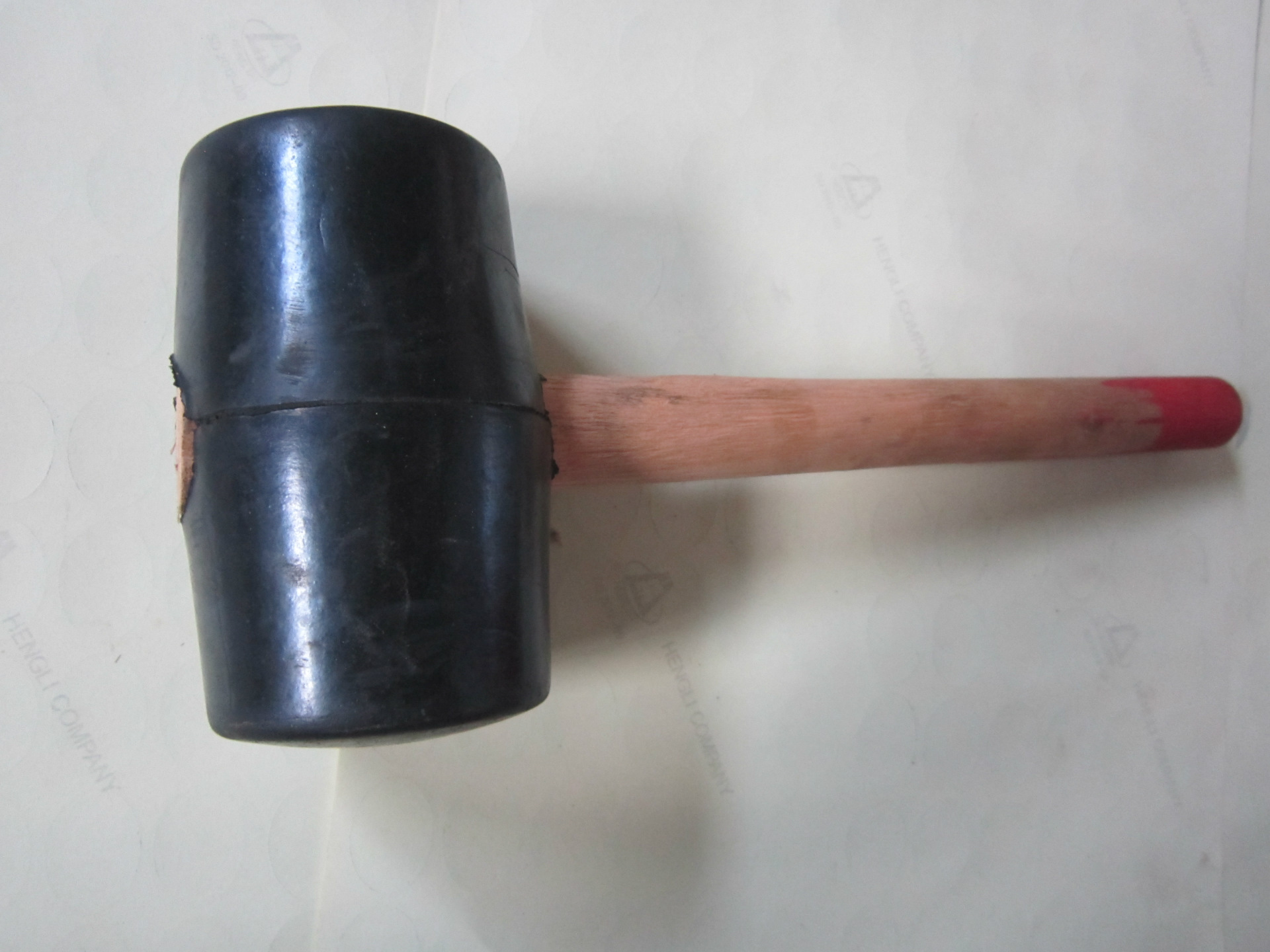 厂家直销黑色木柄橡胶皮锤 橡胶锤 瓷砖敲击缓冲锤 安装锤