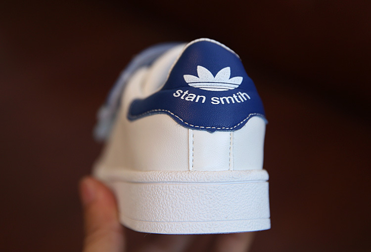 真皮儿童运动鞋韩版男童女童休闲鞋绿尾小白鞋秋童鞋 - 凯米尼童品