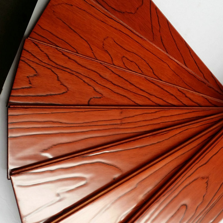 品牌代理 超耐磨纯实木浮雕仿古榆木纹 e0级压花仿古纯实木地板