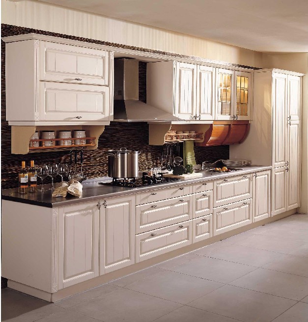 露水河板材 石英石台面 实木橱柜 模压门板 玻璃橱柜门板厨房设计