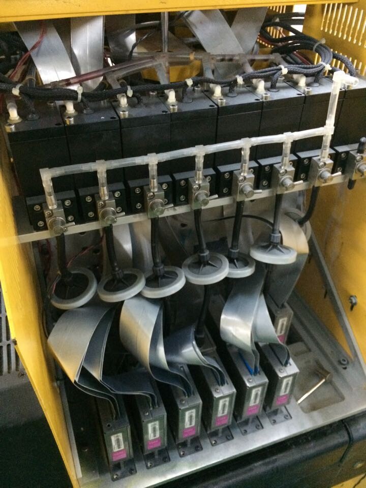 1885021410_1241425492