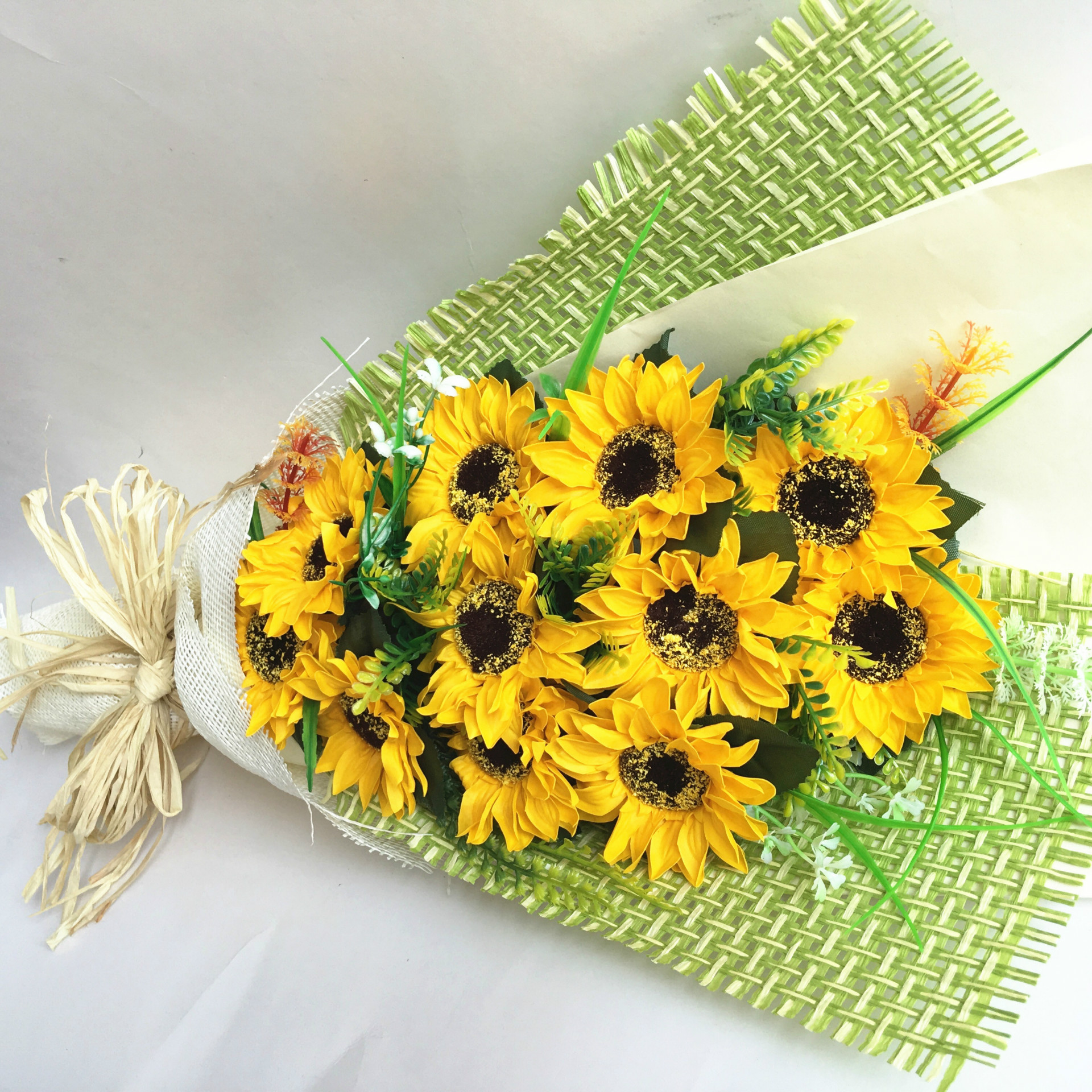 11朵向日葵香皂花太阳花花束礼盒毕业季送闺蜜朋友老师生日礼物
