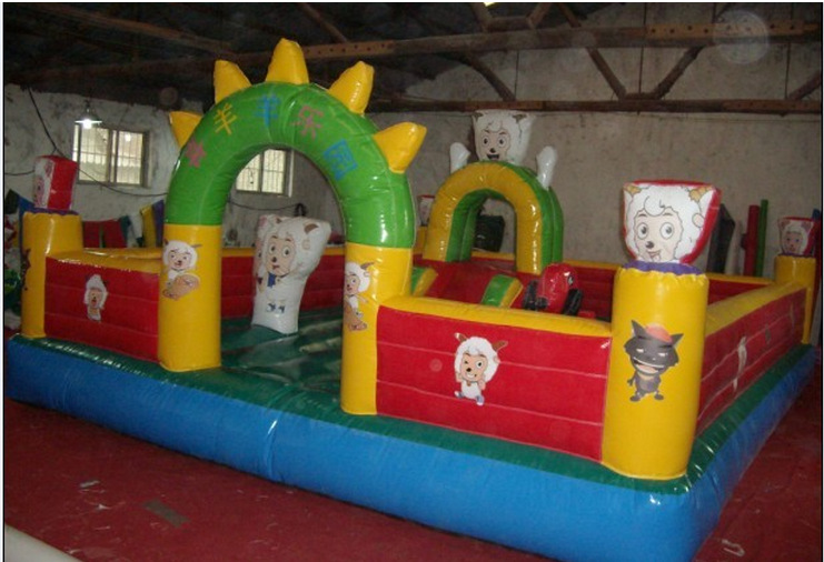 现货批发热销特卖新品喜洋洋充气堡14*7/8*15户外充气式儿童乐园