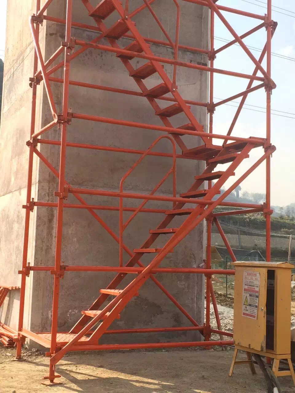 安全爬梯兰州安全爬梯兰州安全爬梯1572888188