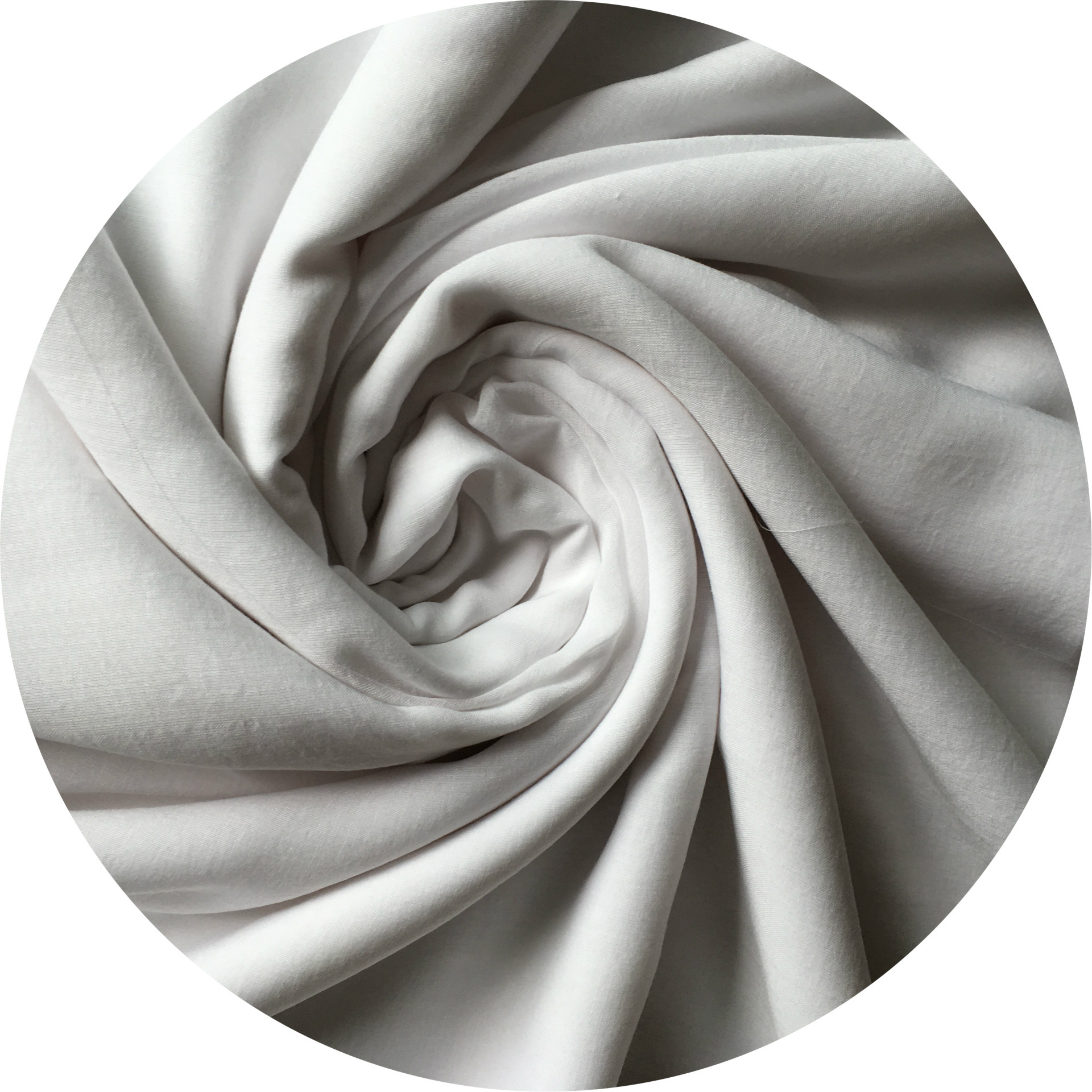 100*100/90*88人造棉染色细布轻薄透气服装面料 绍兴仁恩来样定制