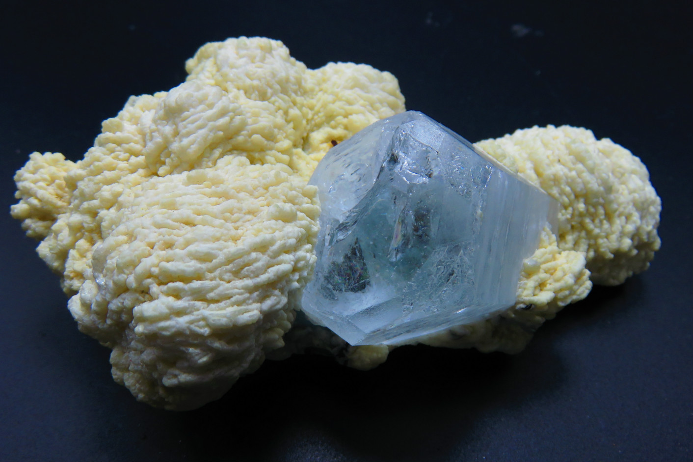 284g 海蓝 碧玺 赤铁矿 长石 宝石 原石 原矿 巴基斯坦 160