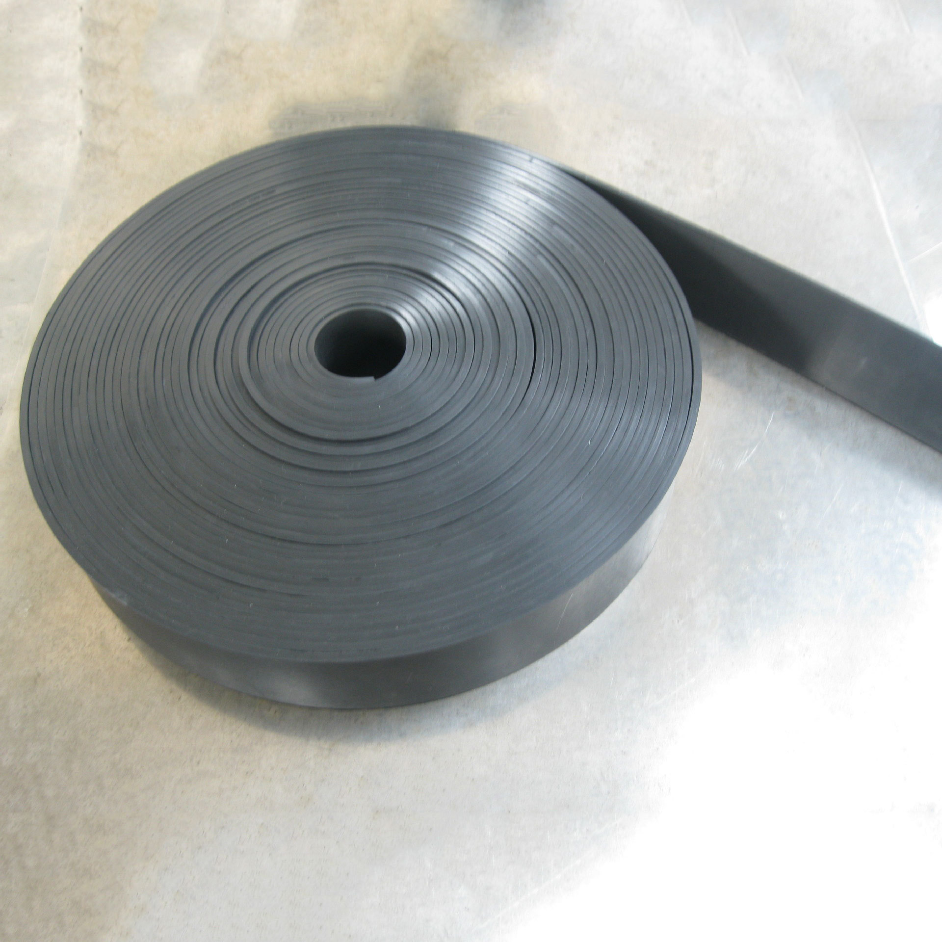 直销水利工程隧道止水条 优质橡胶止水条 防渗止漏止水条