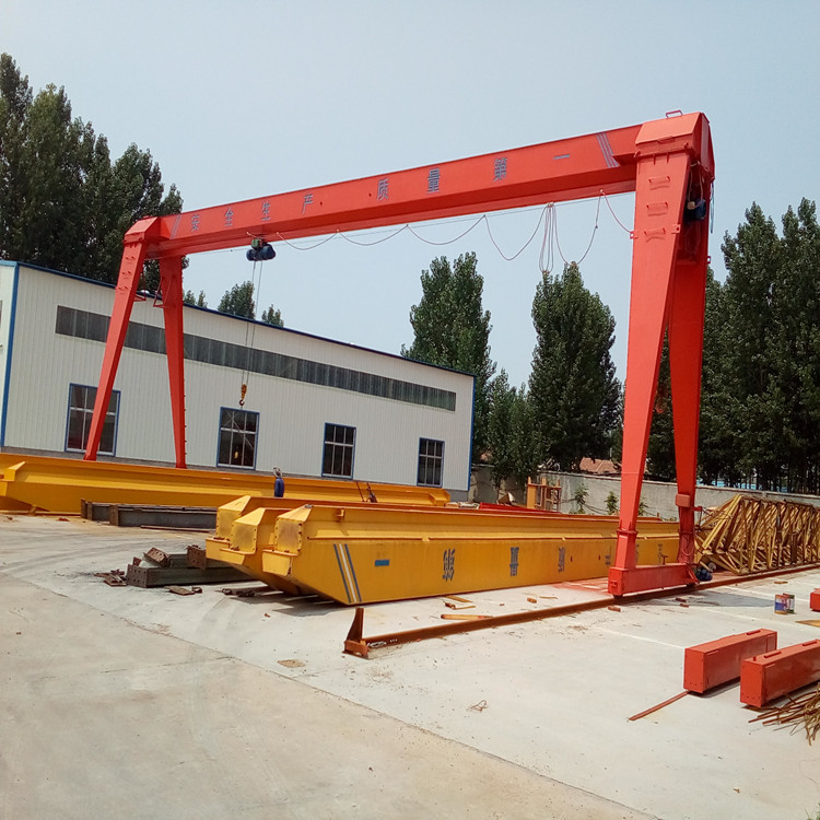 批发船坞用 电动单梁龙门起重机 多种规格电动单梁龙门起重机